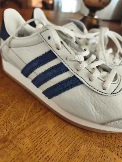 Sneakers Adidas En cuir taille 36,5 neuve — Adidas