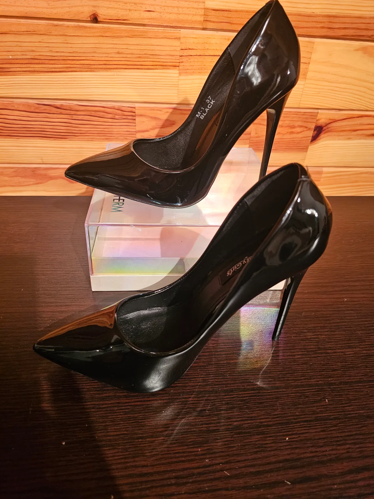 Escarpins noir vernis à bout pointu beauty — vue 1