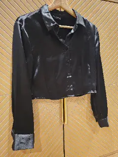 Chemise Stradivarius noire taille M — Stradivarius