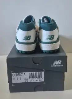 Baskets New Balance 550 blanches et vertes pointure 38,5 — New Balance